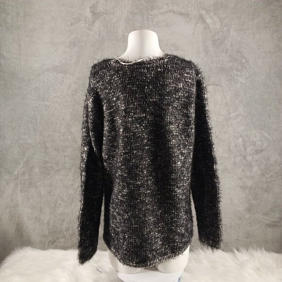 NWT STYLE&CO Soft Fuzzy Sweater XL(16-18) BLK/WHITE Metallic Crew Pullover - Picture 9 of 13